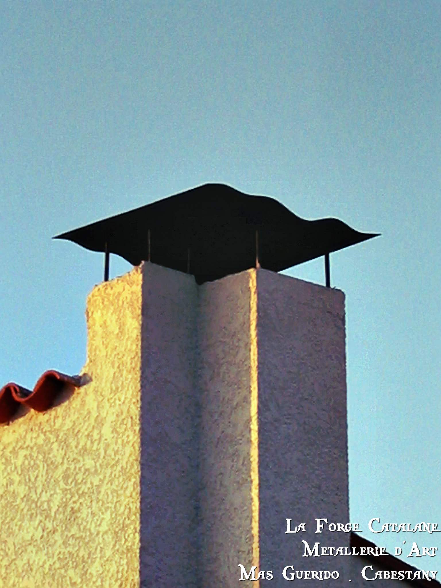 chapeau de cheminee forge catalane.jpg